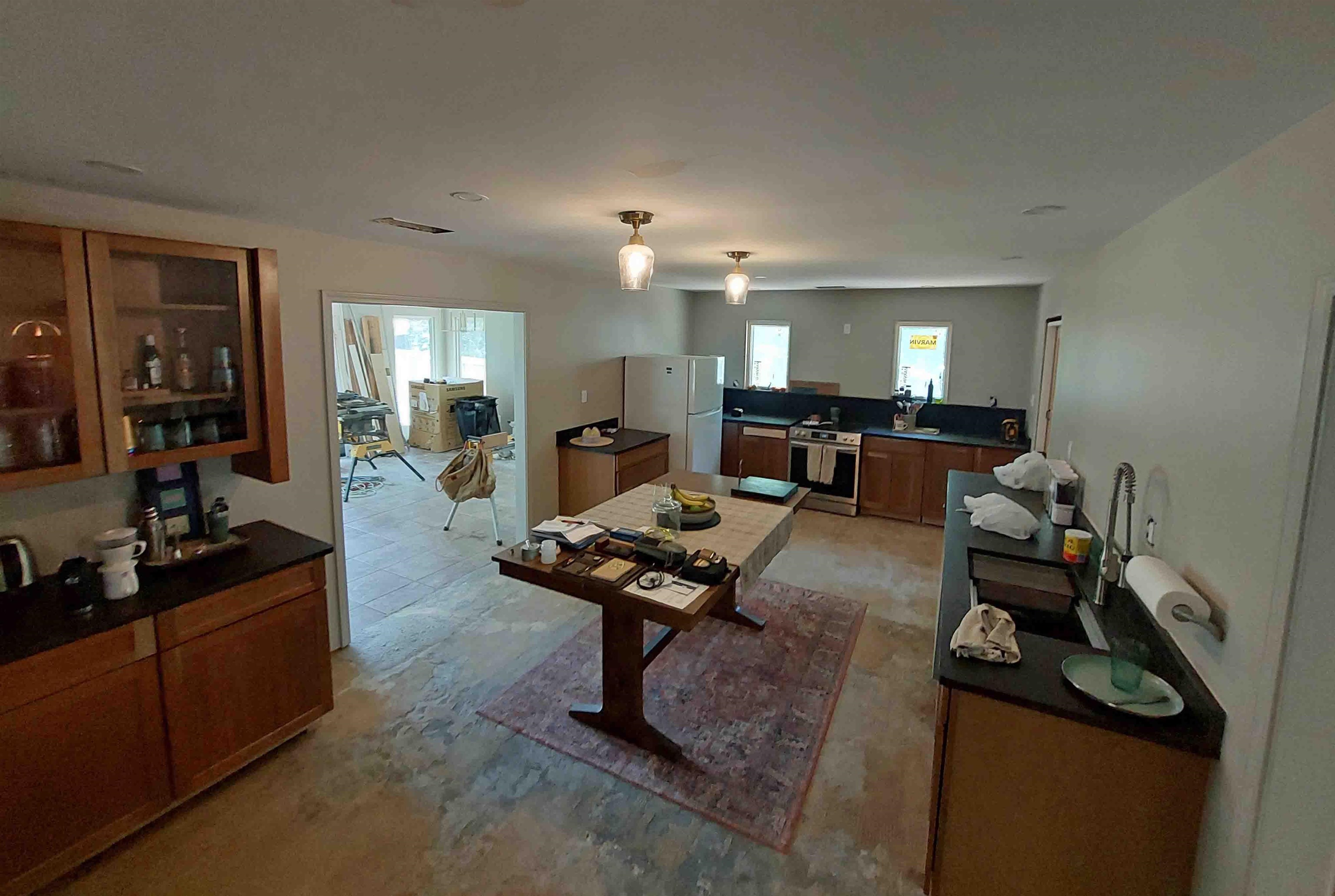 160 Ericson Road Memphis, TN 38018 - Photo 3 of 7 a room with furniture a flat screen tv and a mirror