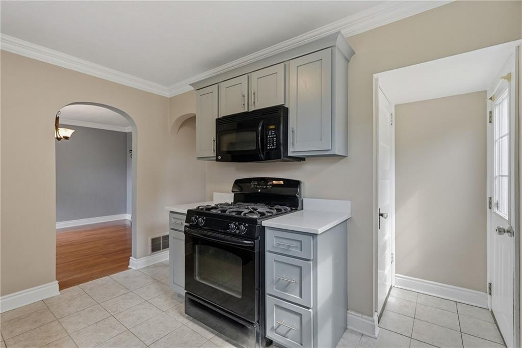 809 Franklin Road Mars, PA 16046 - Photo 17 of 44 Kitchen featuring gas range and ample cabinetry