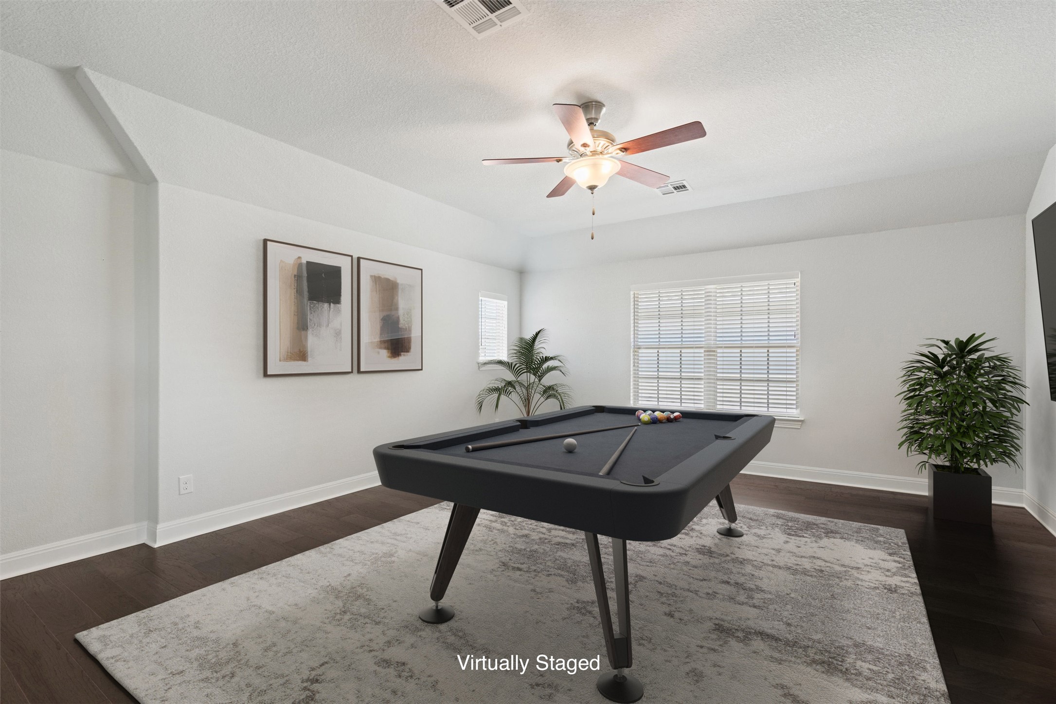 19325 Stembridge Run Pflugerville, TX 78660 - Photo 19 of 38 a living room with furniture and a potted plant