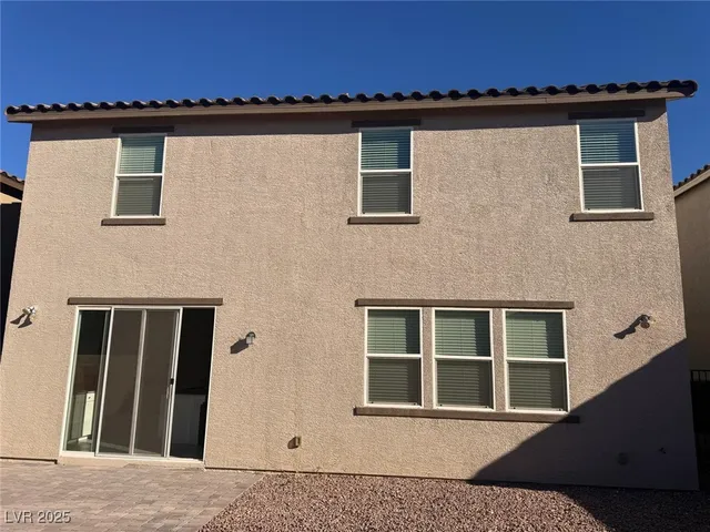 $2,800 | 5961 Brussels Street, Las Vegas, NV 89113