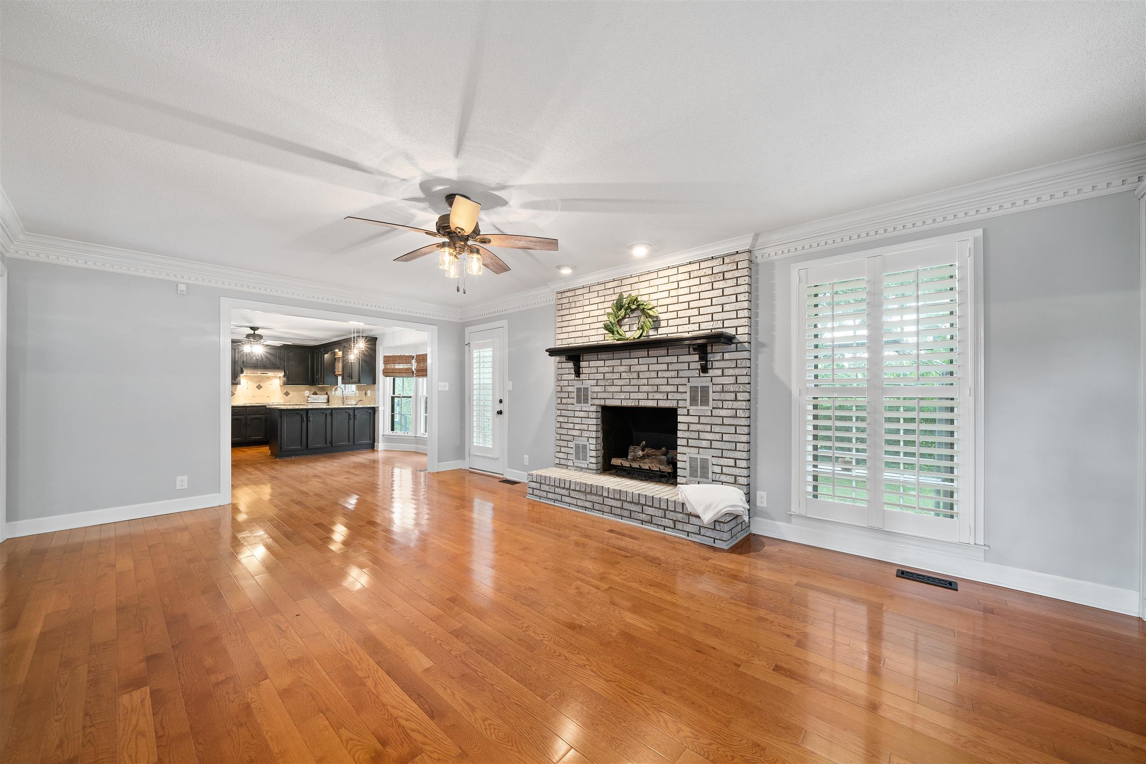 433 Stonemeadow Road Clarksville, TN 37043 - Photo 5 of 29 Gallery Image 5