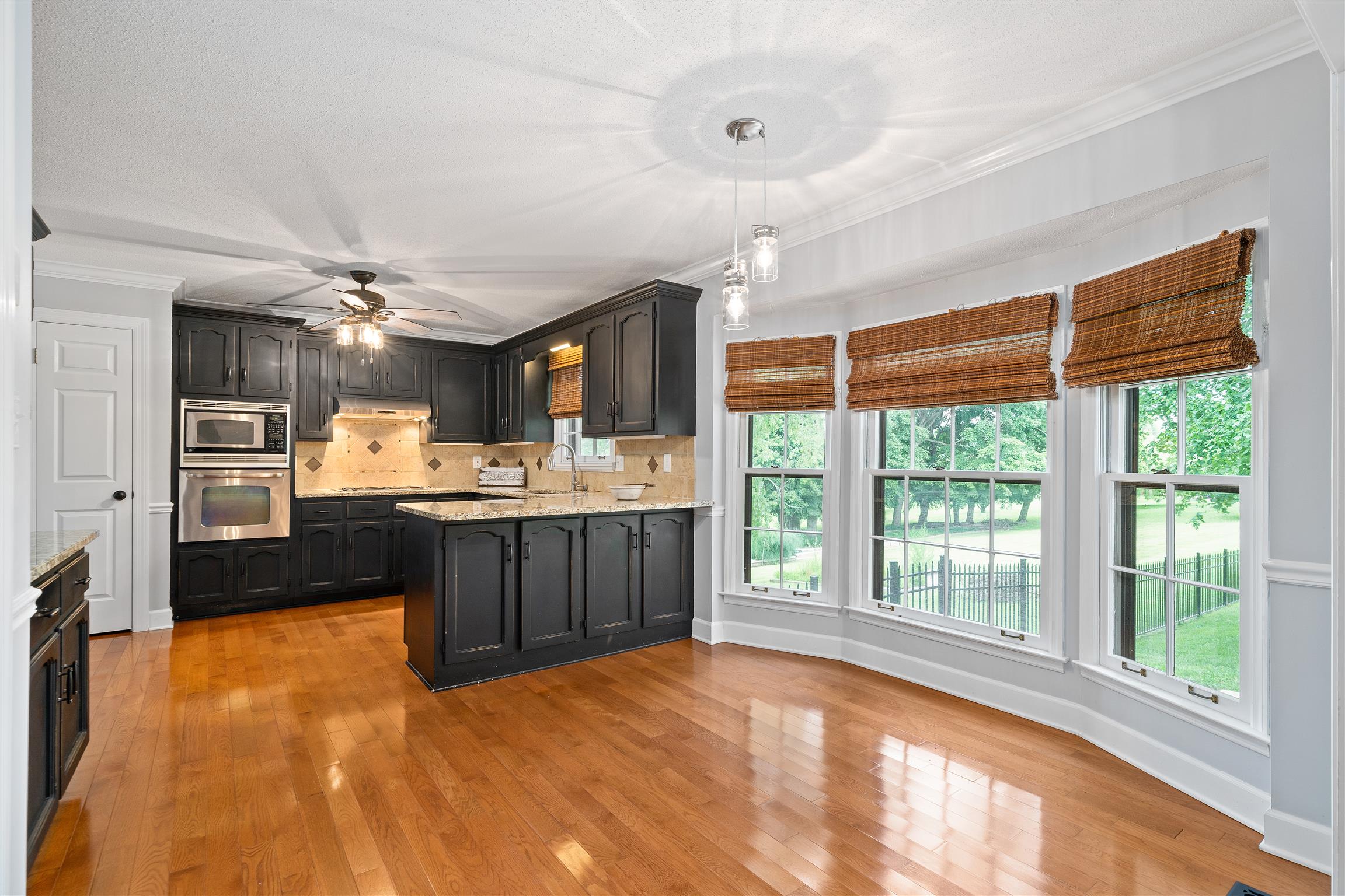 433 Stonemeadow Road Clarksville, TN 37043 - Photo 8 of 29 Gallery Image 8