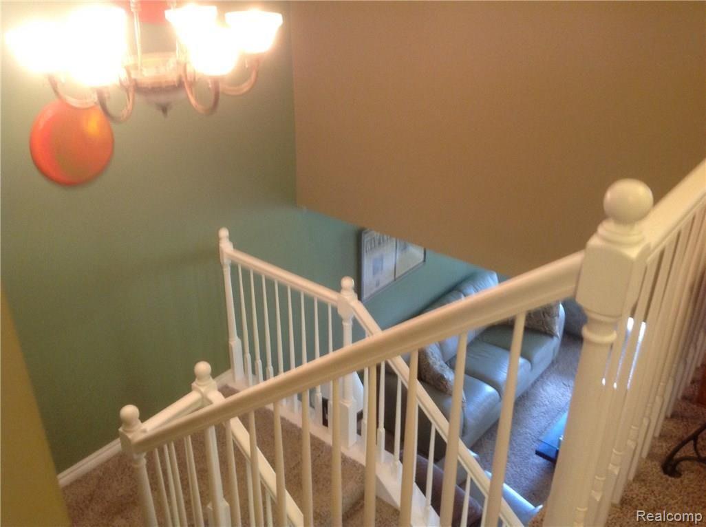 952 Golfview Court Rochester, MI 48307 - Photo 29 of 36 IMG_1208.JPG