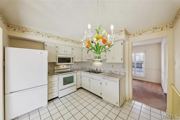 $170,000 | 2369 Hidden Meadow Lane, Ballwin, MO 63021