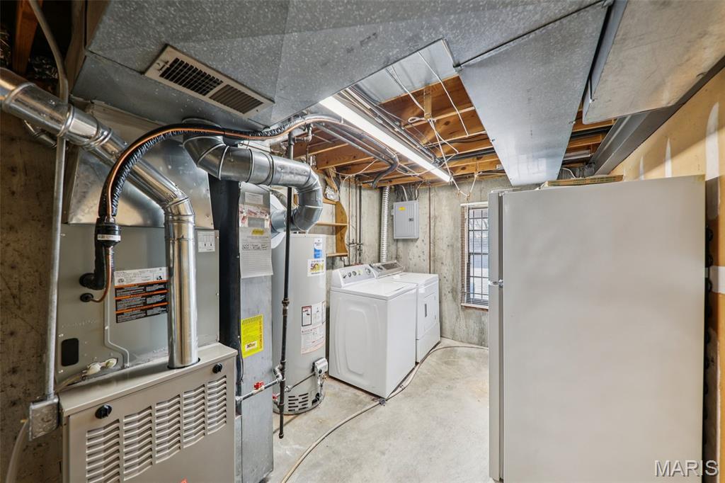 2369 Hidden Meadow Lane Ballwin, MO 63021 - Photo 32 of 50