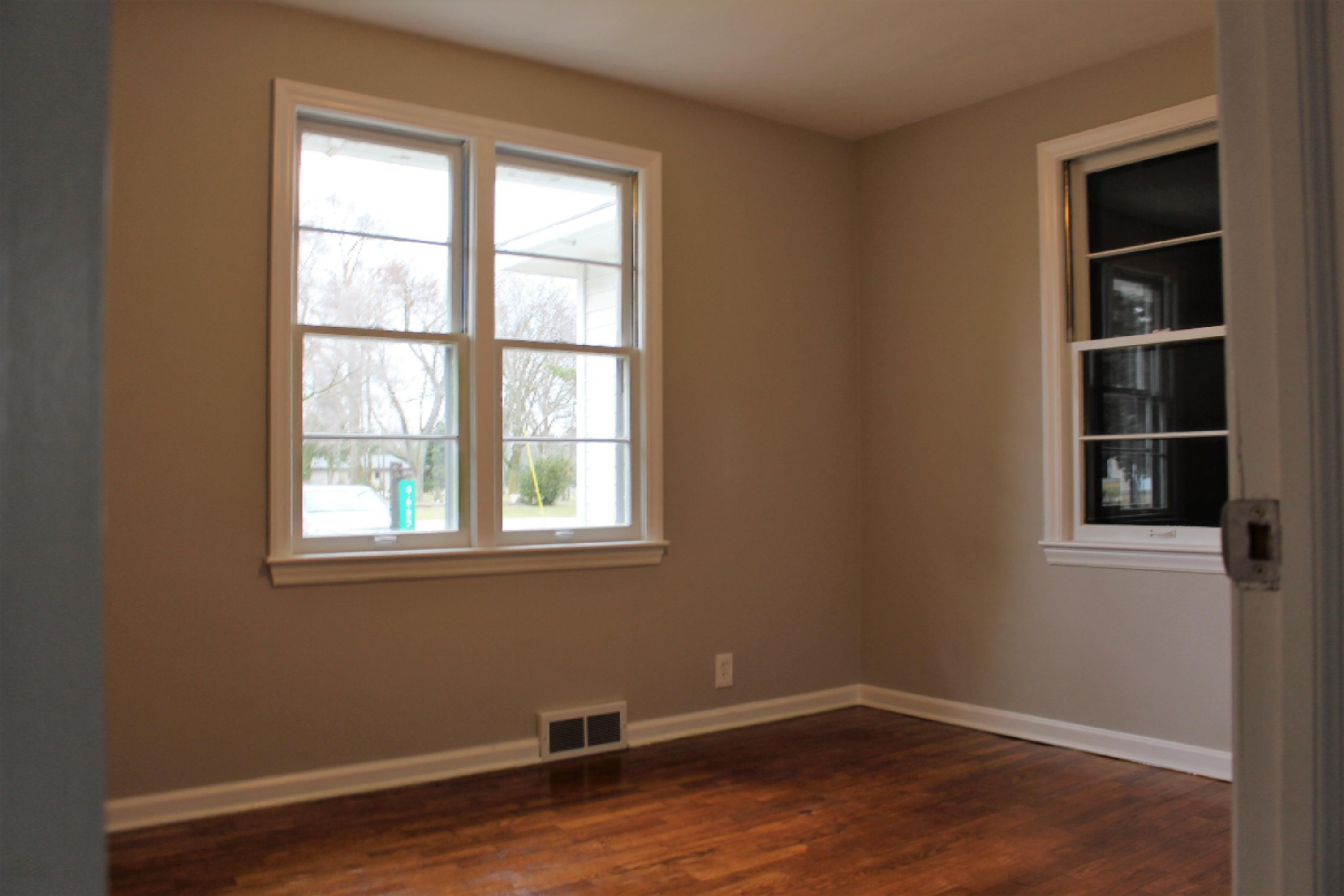 9665 Belding Road Belding, MI 48809 - Photo 5 of 19 IMG_3952