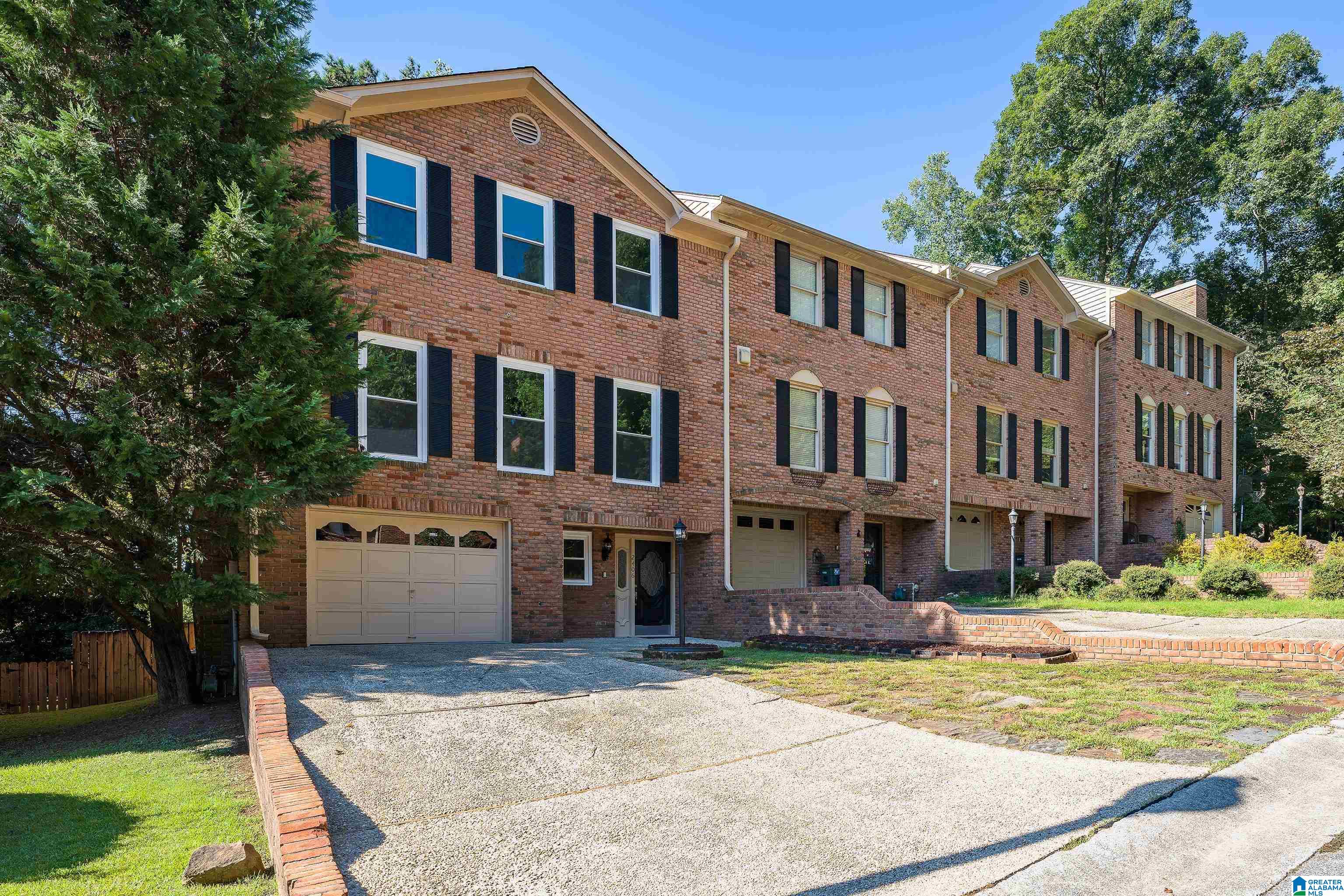 2406 Richelieu Lane Birmingham, AL 35216 - Photo 3 of 33