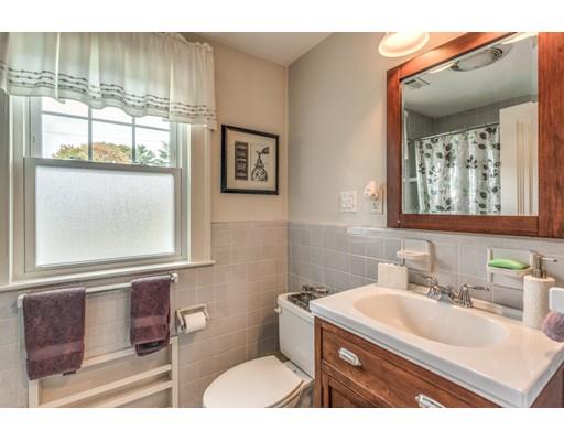 10 Outlook Road Wakefield, MA 01880 - Photo 24 of 30 Gallery Image 24