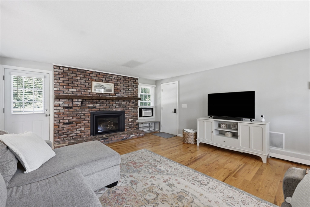 175 Pontoosic Road Westfield, MA 01085 - Photo 19 of 38