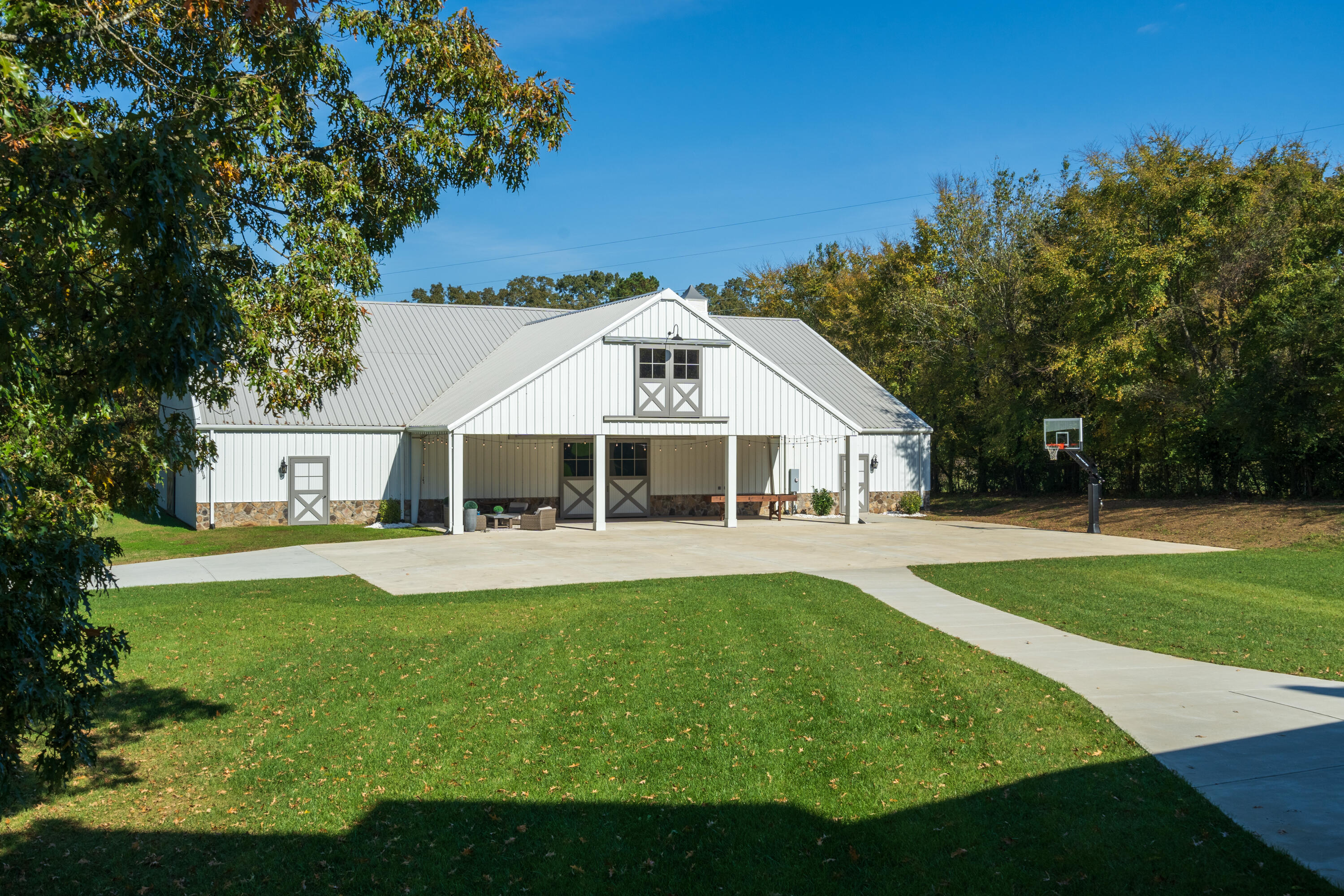 7468 Noah Reid Road Chattanooga, TN 37421 - Photo 6 of 146 Sony - Noah Reid-18