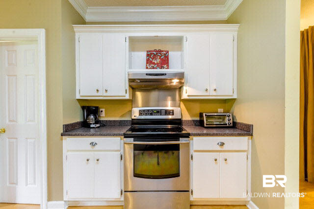 22888 High Ridge Road Fairhope, AL 36532 - Photo 6 of 24 Pantries