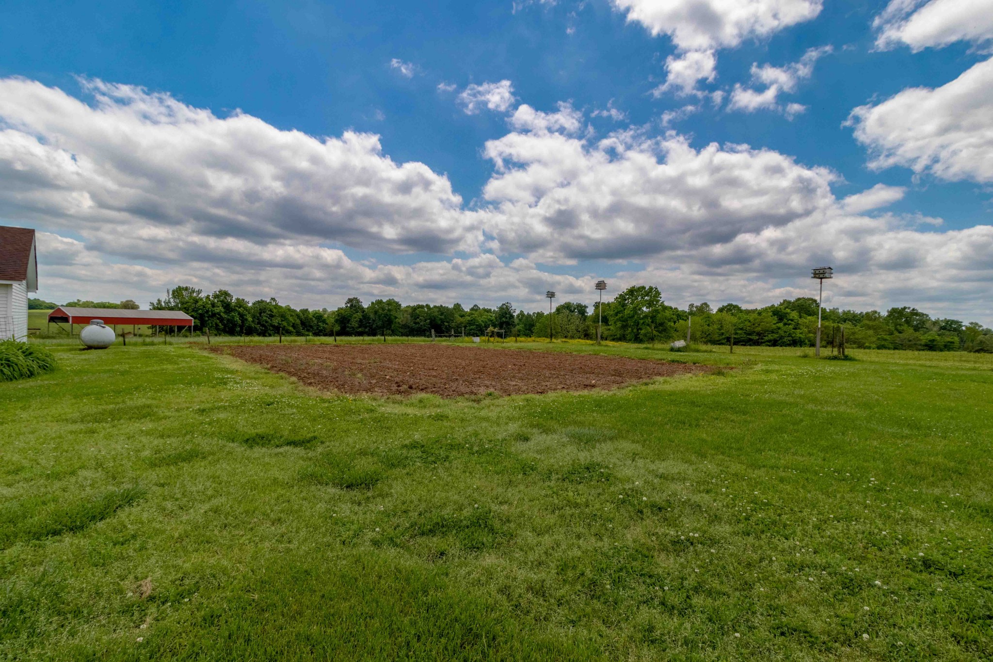 1780 Hickory Point Road Clarksville, TN 37043 - Photo 22 of 50 a view of a city with lots of green space