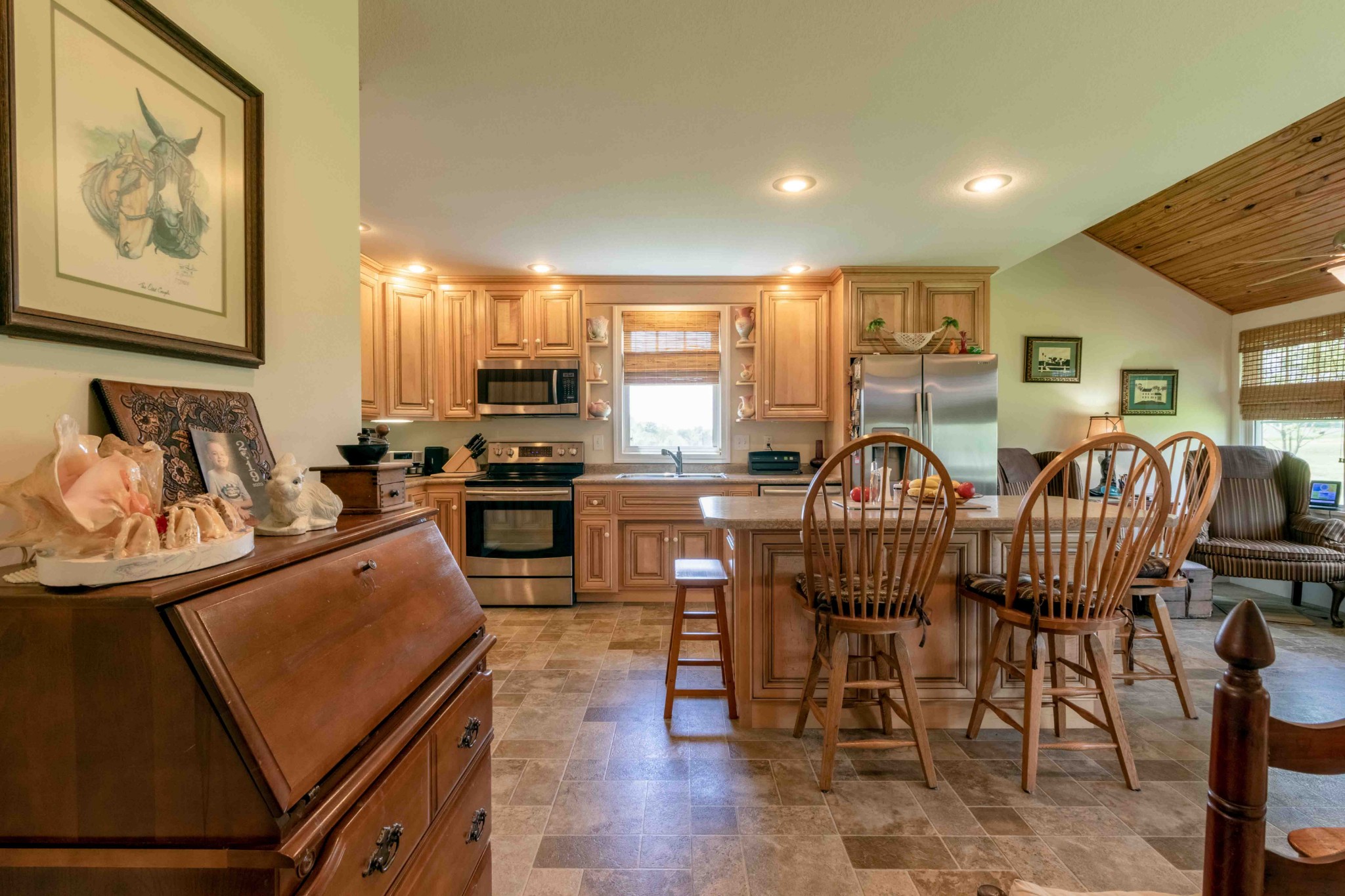 1780 Hickory Point Road Clarksville, TN 37043 - Photo 41 of 50 a view of a dining room with furniture