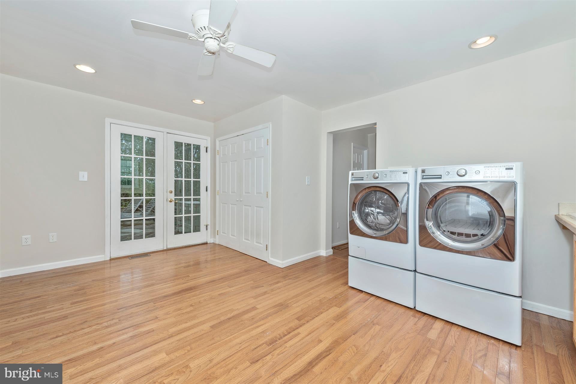 2480 Flag Marsh Road Mount Airy, MD 21771 - Photo 15 of 30 Main Level Laundry Room