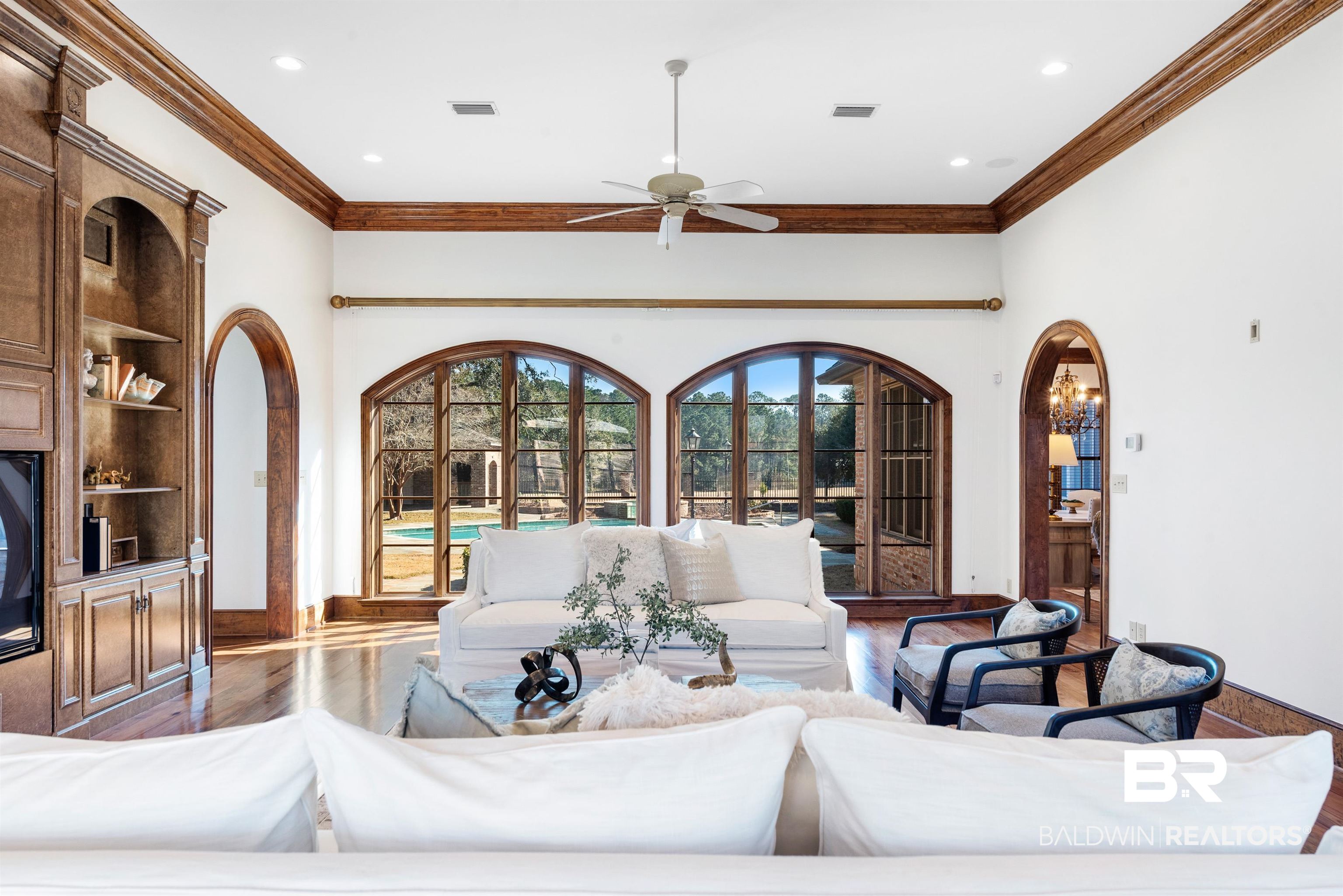 10708 Highway 98 Fairhope, AL 36532 - Photo 5 of 44 Great Room