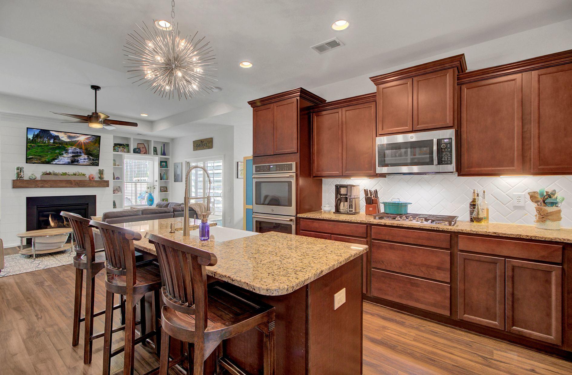 201 Saxony Loop Summerville, SC 29486 - Photo 18 of 58 Gourmet kitch