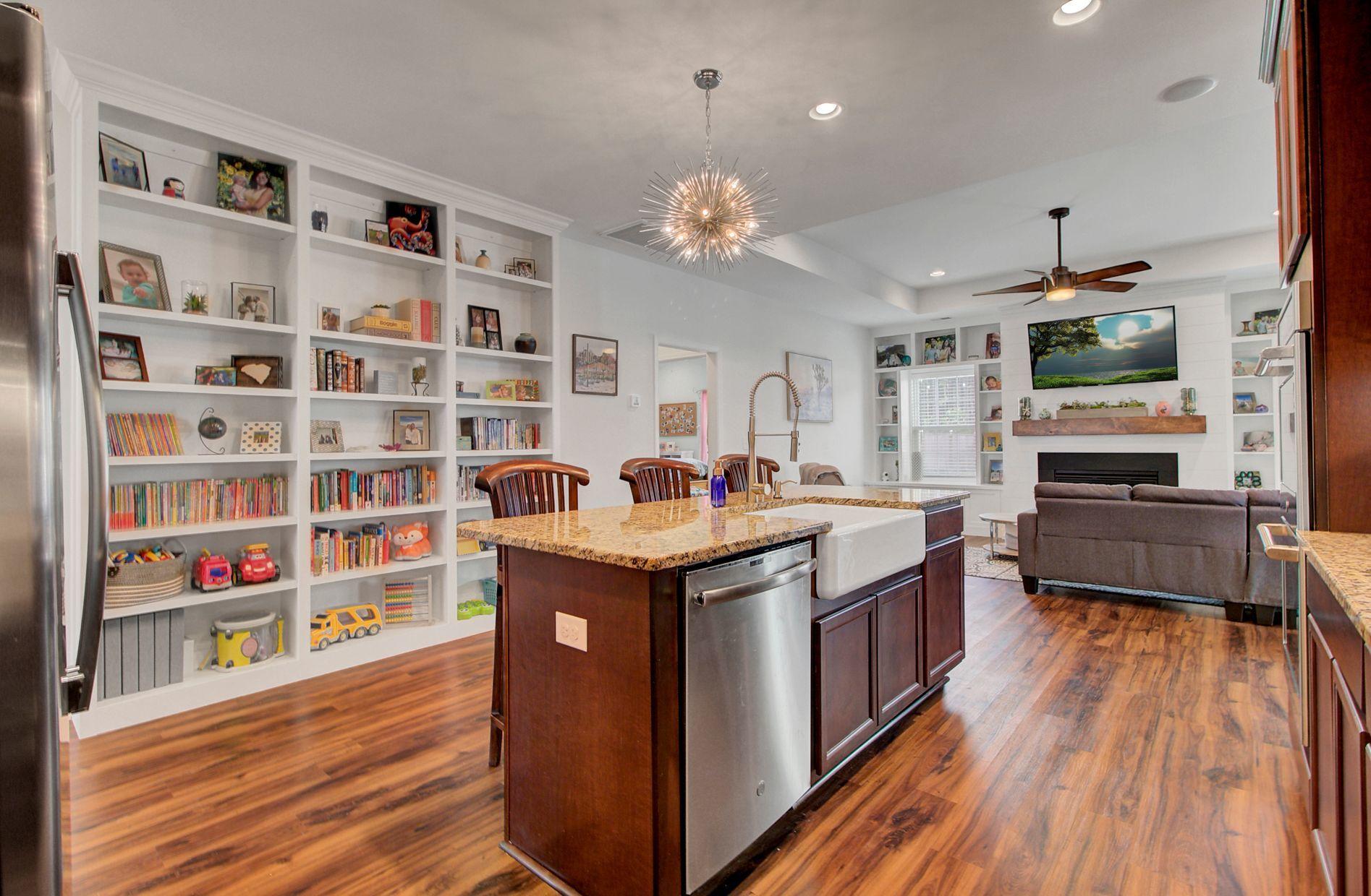201 Saxony Loop Summerville, SC 29486 - Photo 22 of 58 Great room