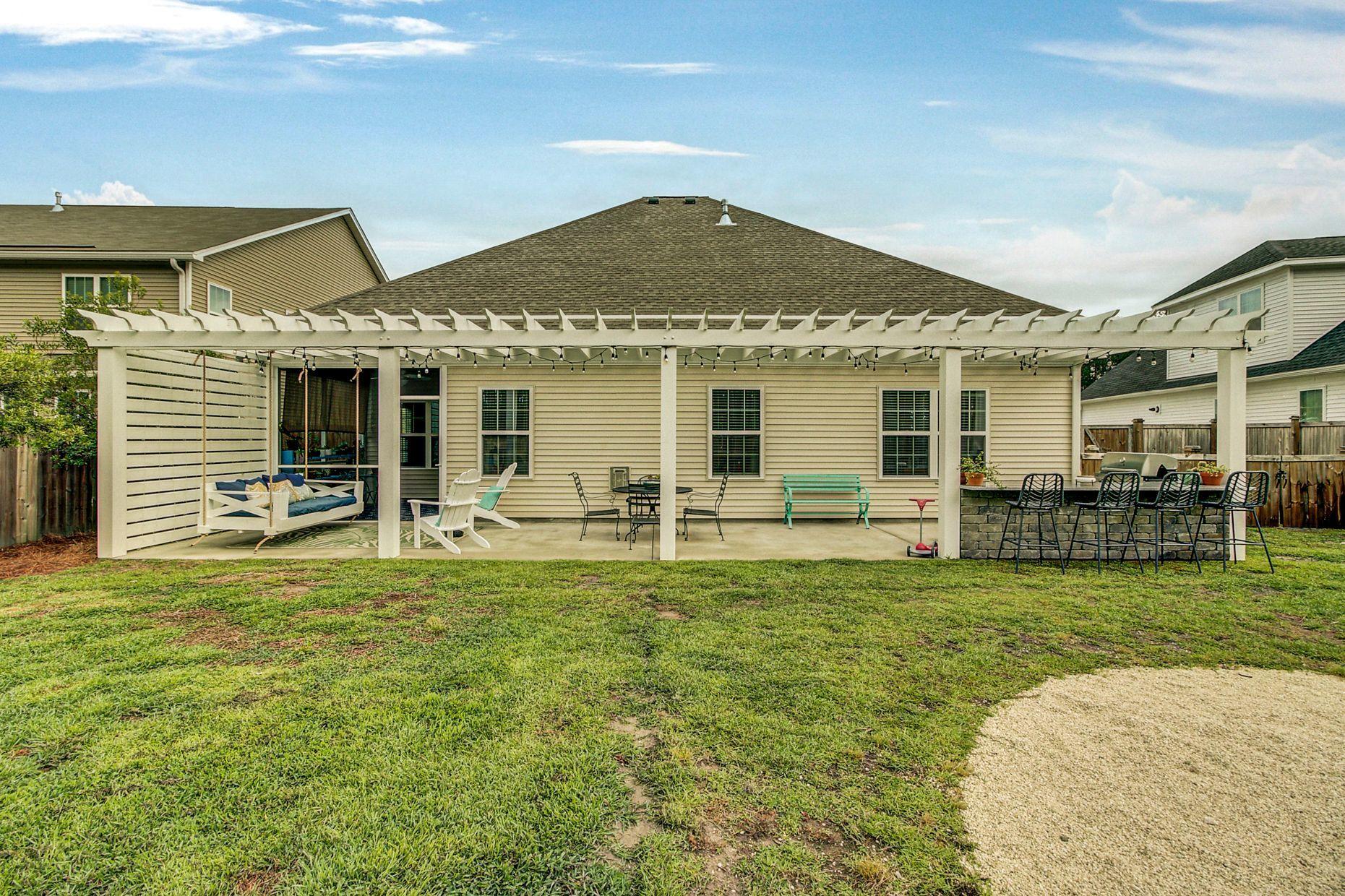 201 Saxony Loop Summerville, SC 29486 - Photo 4 of 58 Back of home