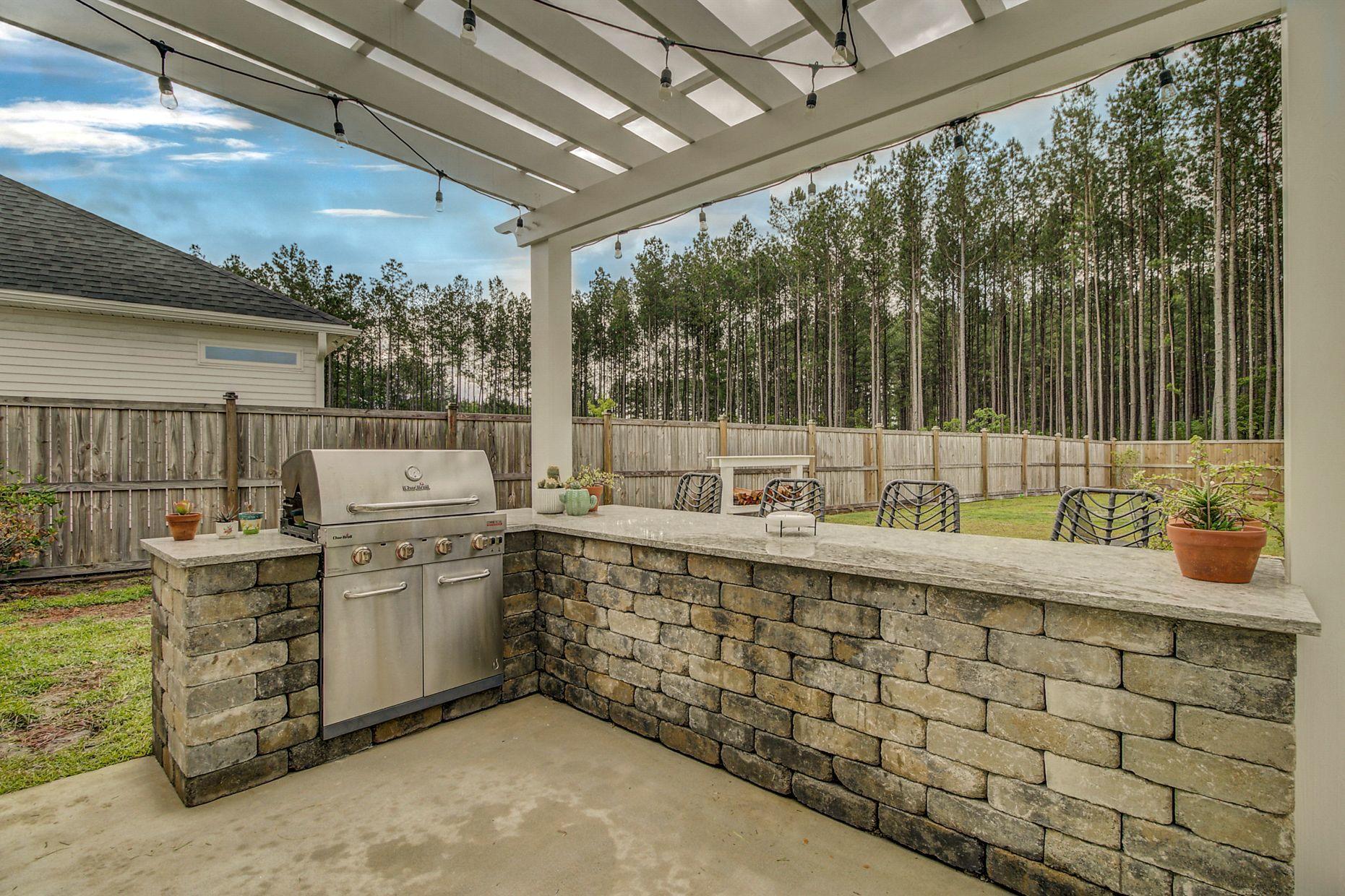 201 Saxony Loop Summerville, SC 29486 - Photo 6 of 58 Bar and grill