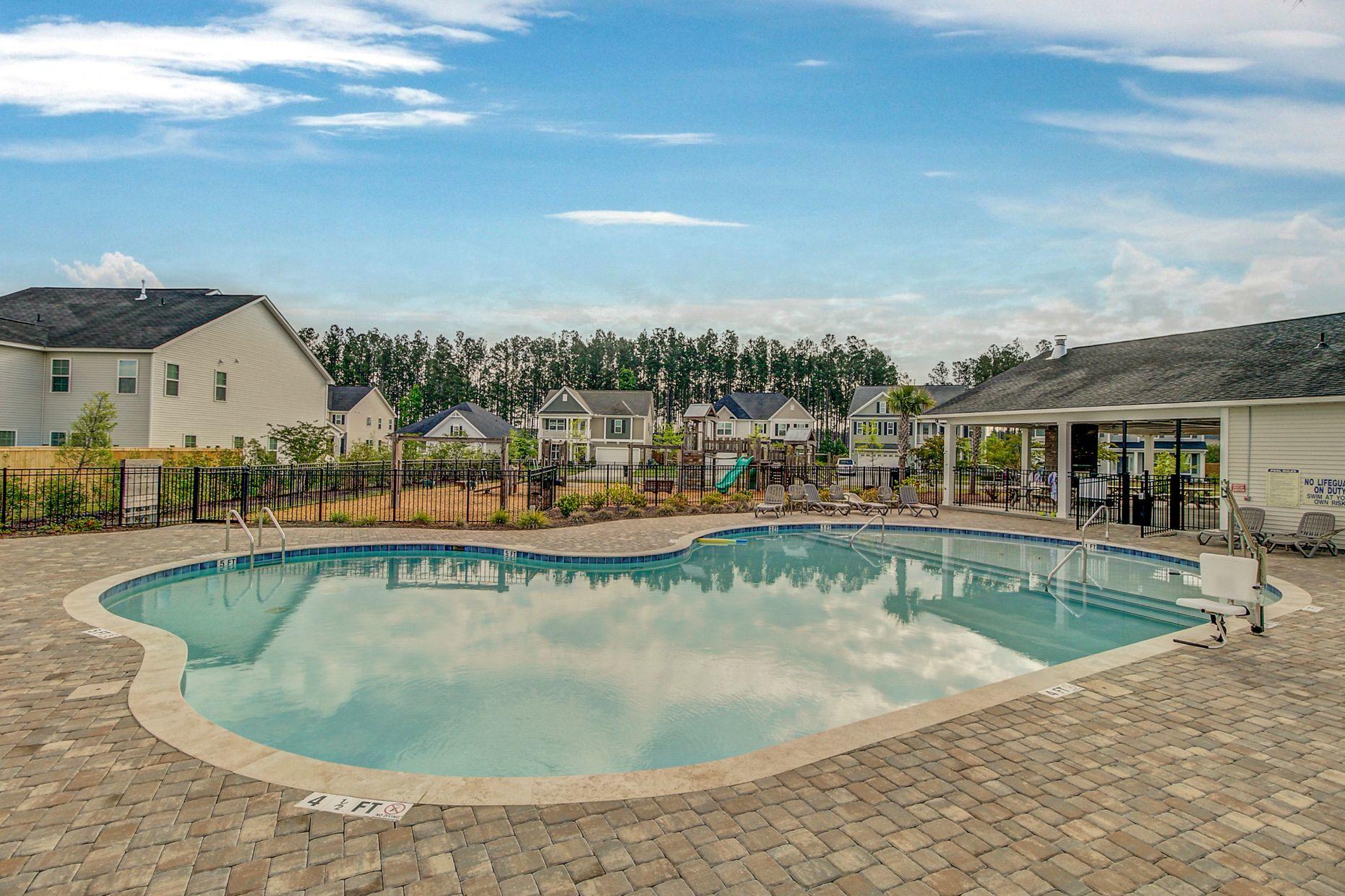 201 Saxony Loop Summerville, SC 29486 - Photo 55 of 58 Amenity 4