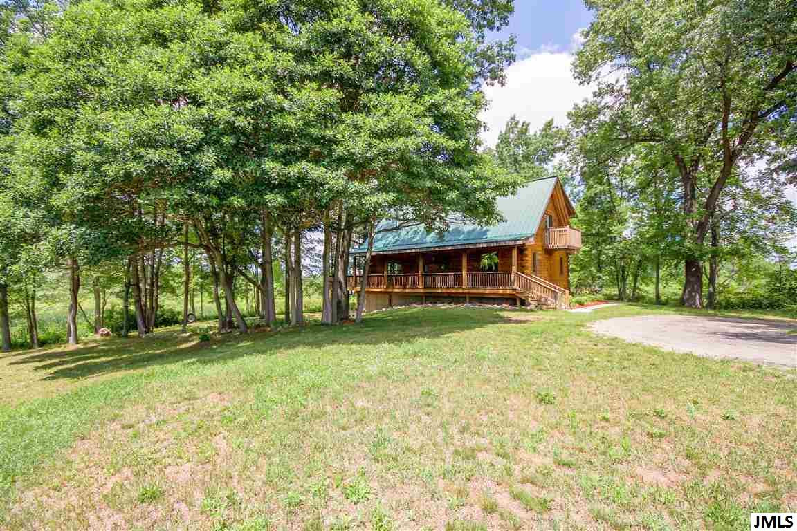 9202 Huttenlocker Road Munith, MI 49259 - Photo 3 of 28 Photo 3