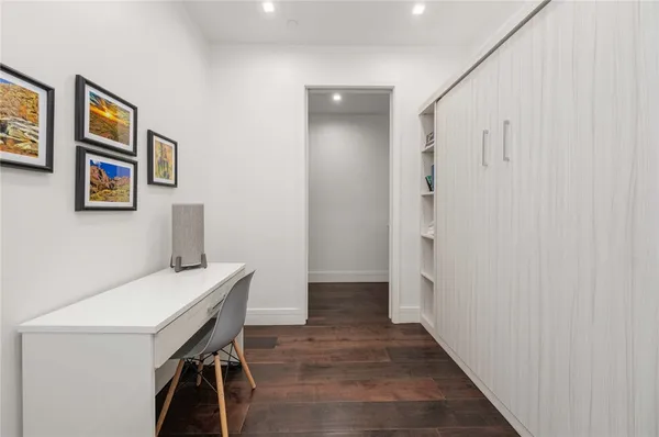 $4,750 | 501 West Avenue, Unit 1005, Austin, TX 78701