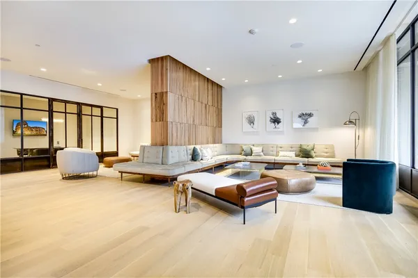 $4,750 | 501 West Avenue, Unit 1005, Austin, TX 78701