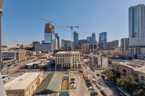 $4,750 | 501 West Avenue, Unit 1005, Austin, TX 78701