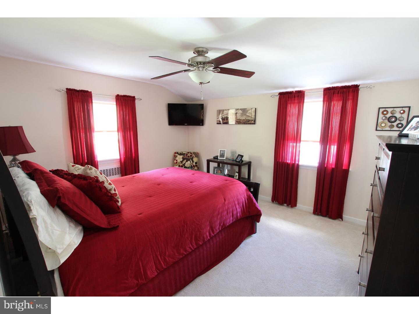 401 Hill Road Havertown, PA 19083 - Photo 14 of 25