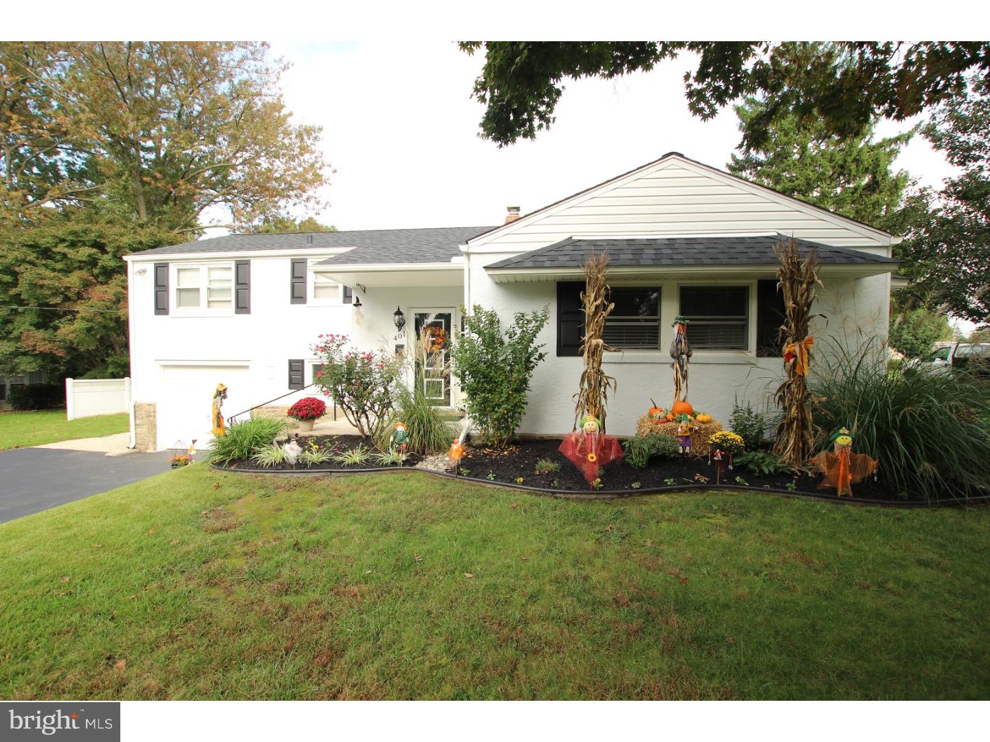 401 Hill Road Havertown, PA 19083 - Photo 3 of 25