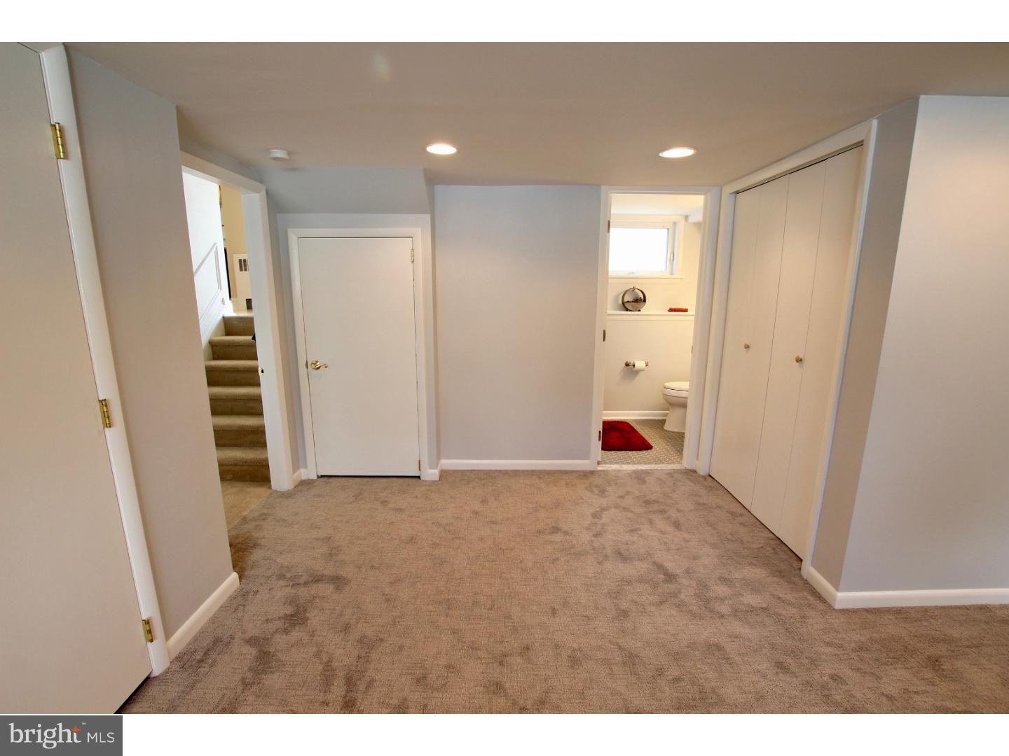 401 Hill Road Havertown, PA 19083 - Photo 21 of 25