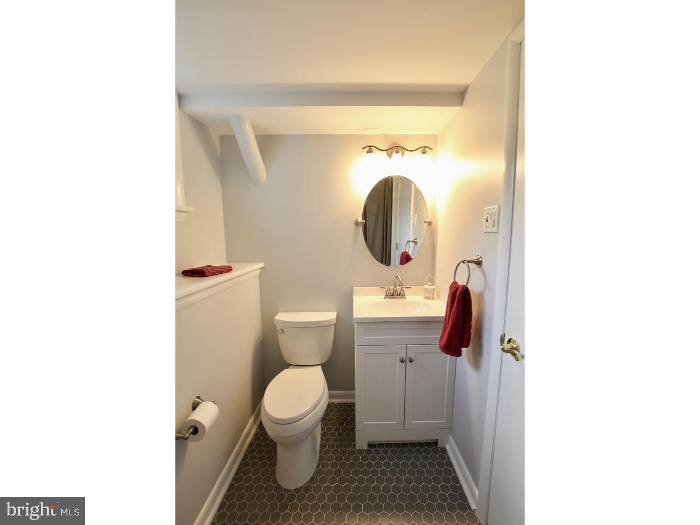 401 Hill Road Havertown, PA 19083 - Photo 22 of 25