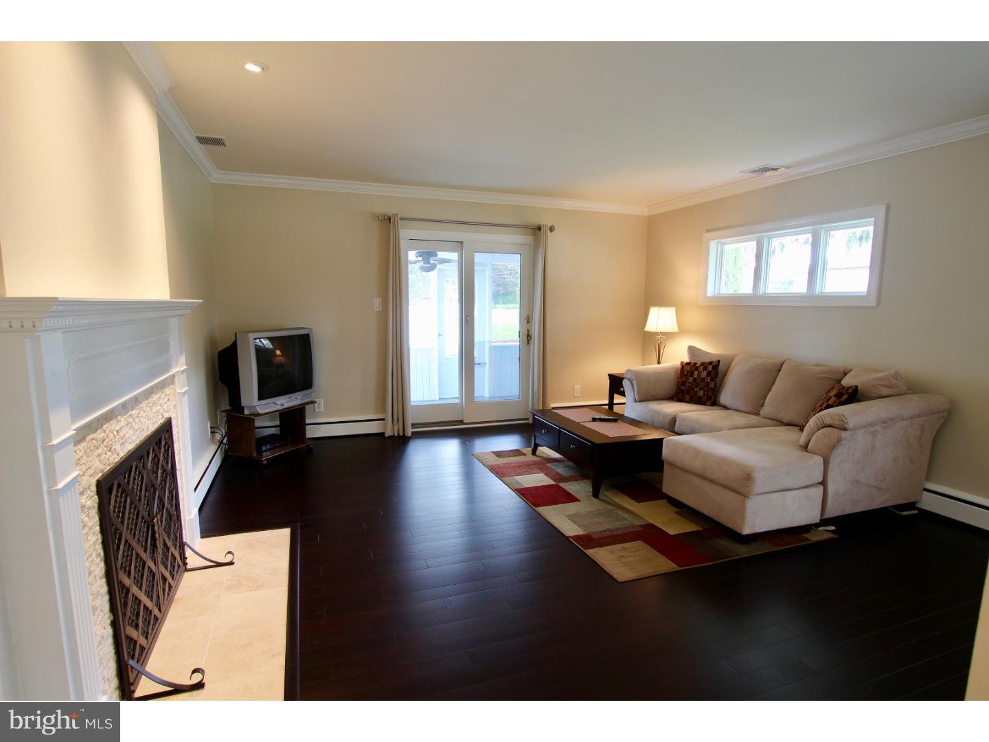 401 Hill Road Havertown, PA 19083 - Photo 6 of 25