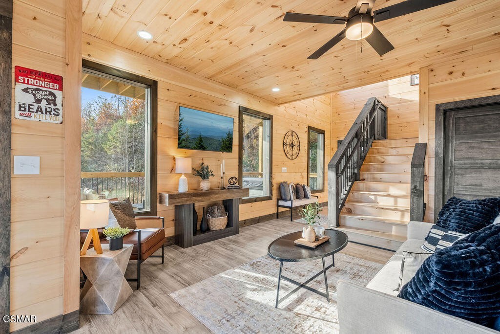 1013 Elm Road Gatlinburg, TN 37738 - Photo 10 of 39 Gallery Image 10