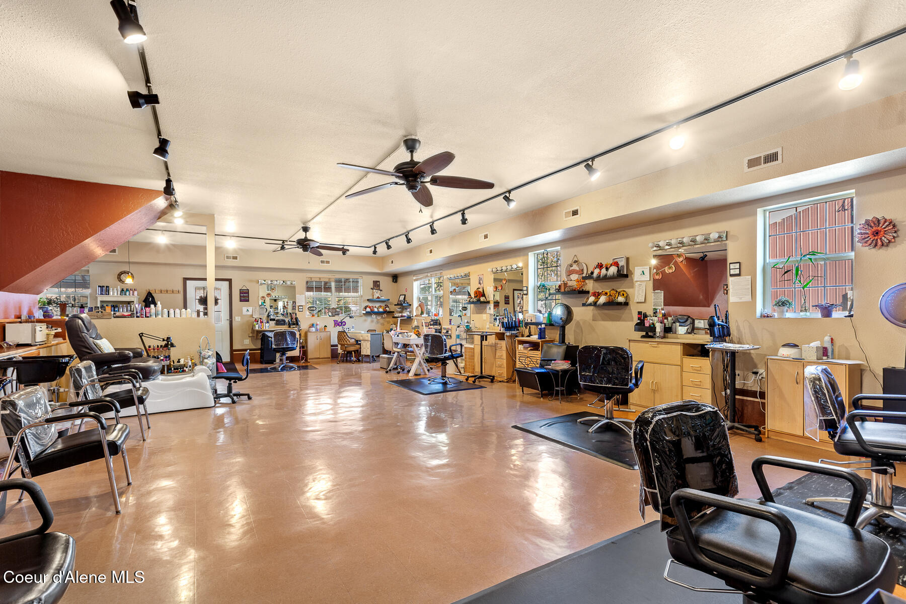 207 South Division Street Pinehurst, ID 83850 - Photo 11 of 34 207SDivisionSt-5 (1)