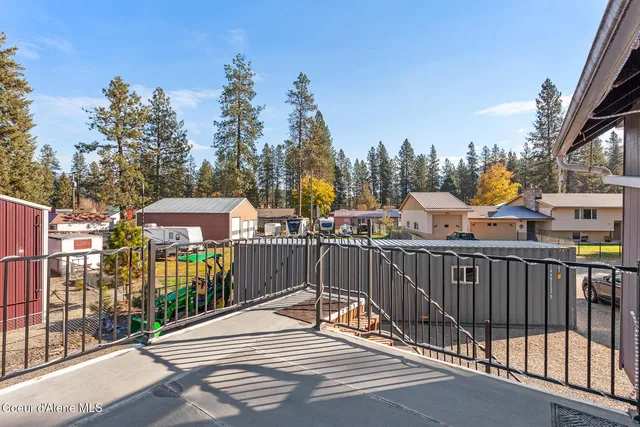 $579,000 | 207 South Division Street, Pinehurst, ID 83850