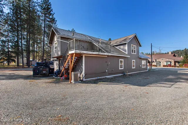 $579,000 | 207 South Division Street, Pinehurst, ID 83850