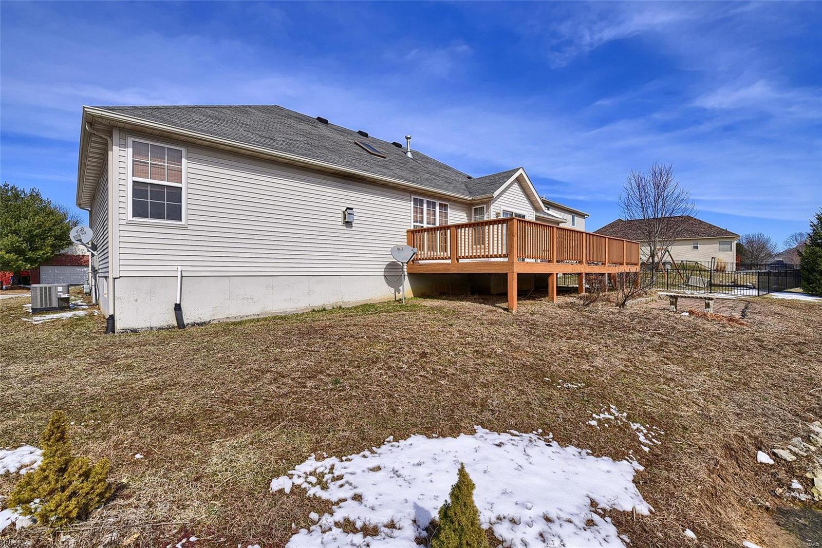 2614 Meridian Lake Drive Shiloh, IL 62221 - Photo 6 of 7