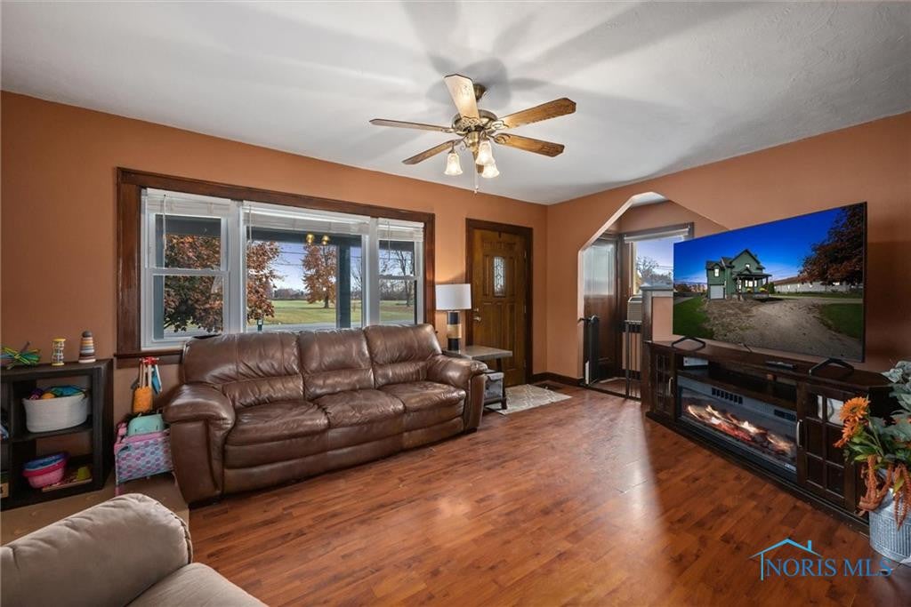 5844 Seaman Road Oregon, OH 43616 - Photo 7 of 26 Gallery Image 7