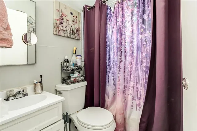 $600,000 | 2713-2715 Benton Boulevard, Kansas City, MO 64128