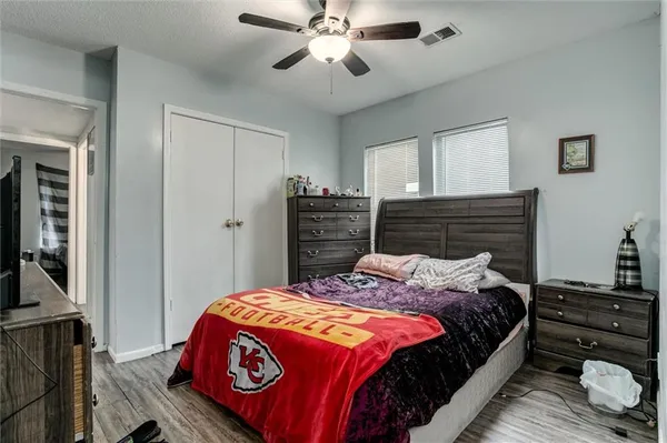 $580,000 | 2713-2715 Benton Boulevard, Kansas City, MO 64128