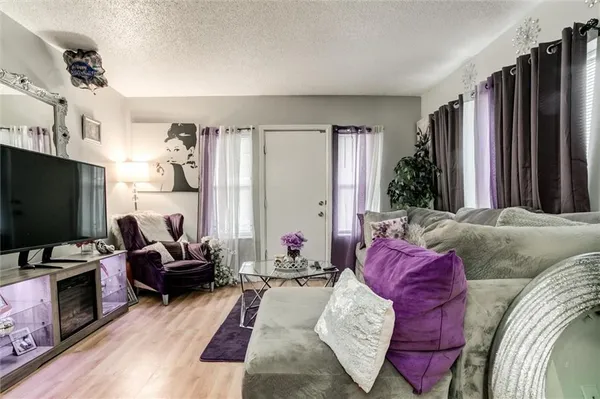 $580,000 | 2713-2715 Benton Boulevard, Kansas City, MO 64128