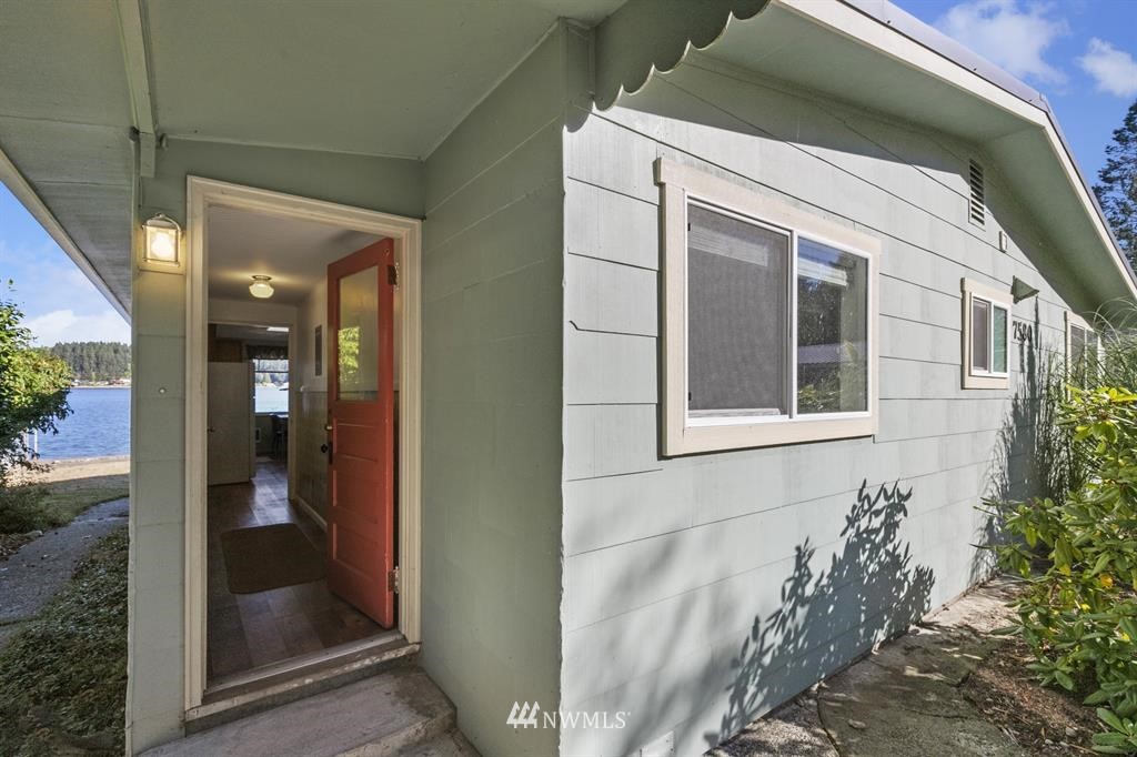 7580 East Grapeview Loop Road Allyn, WA 98524 - Photo 24 of 24