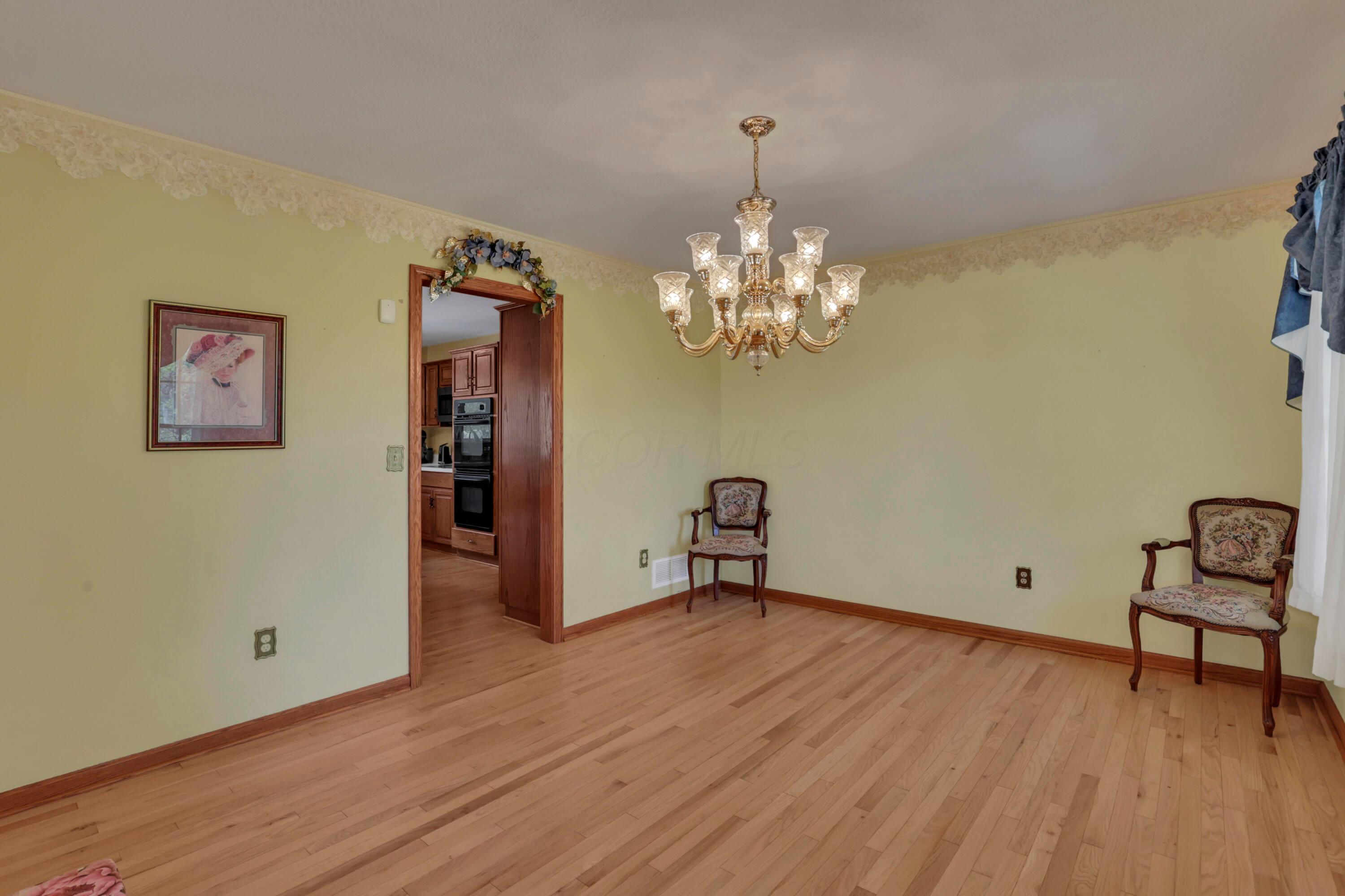 36050 Smith Chapel Road Logan, OH 43138 - Photo 14 of 99 13-print-011A2682