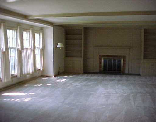 14609 Brick Road Granger, IN 46530 - Photo 4 of 8