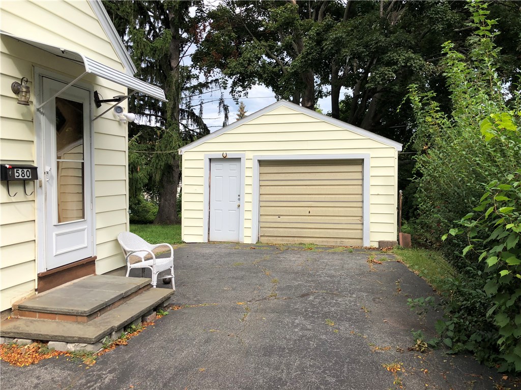 580 Pullman Avenue Rochester, NY 14615 - Photo 3 of 3