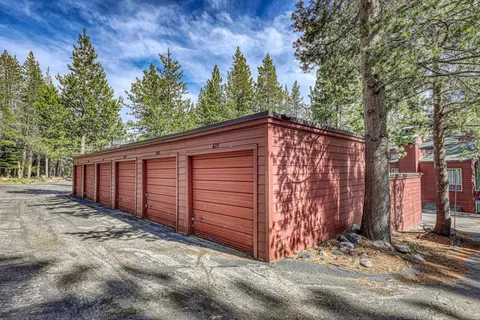 $367,000 | 12798 Northwoods Boulevard, Unit 425, Truckee, CA 96161