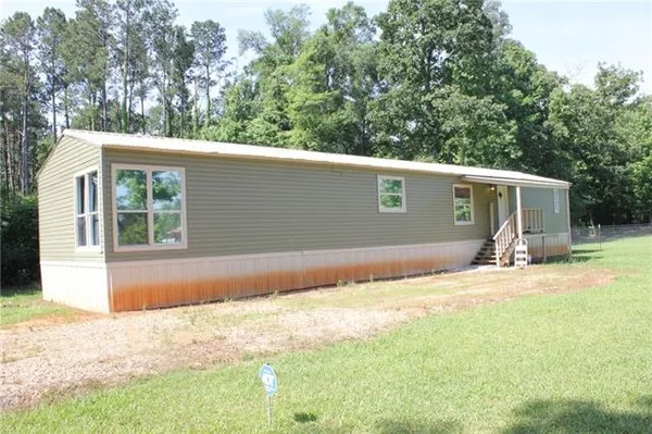 $1,300 | 265 Hano Road, Independence, LA 70443