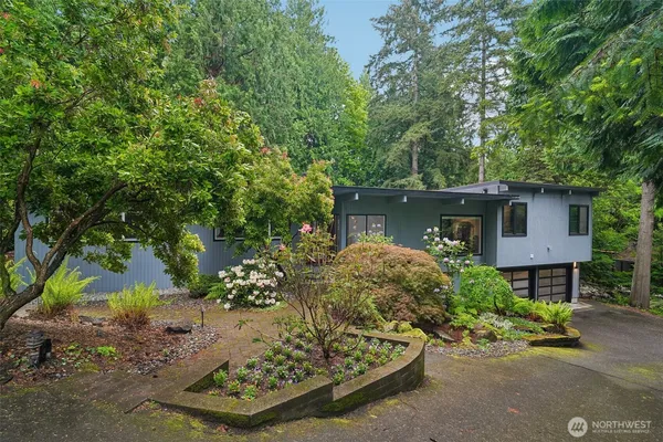 $2,250,000 | 2646 109th Place Northeast, Bellevue, WA 98004
