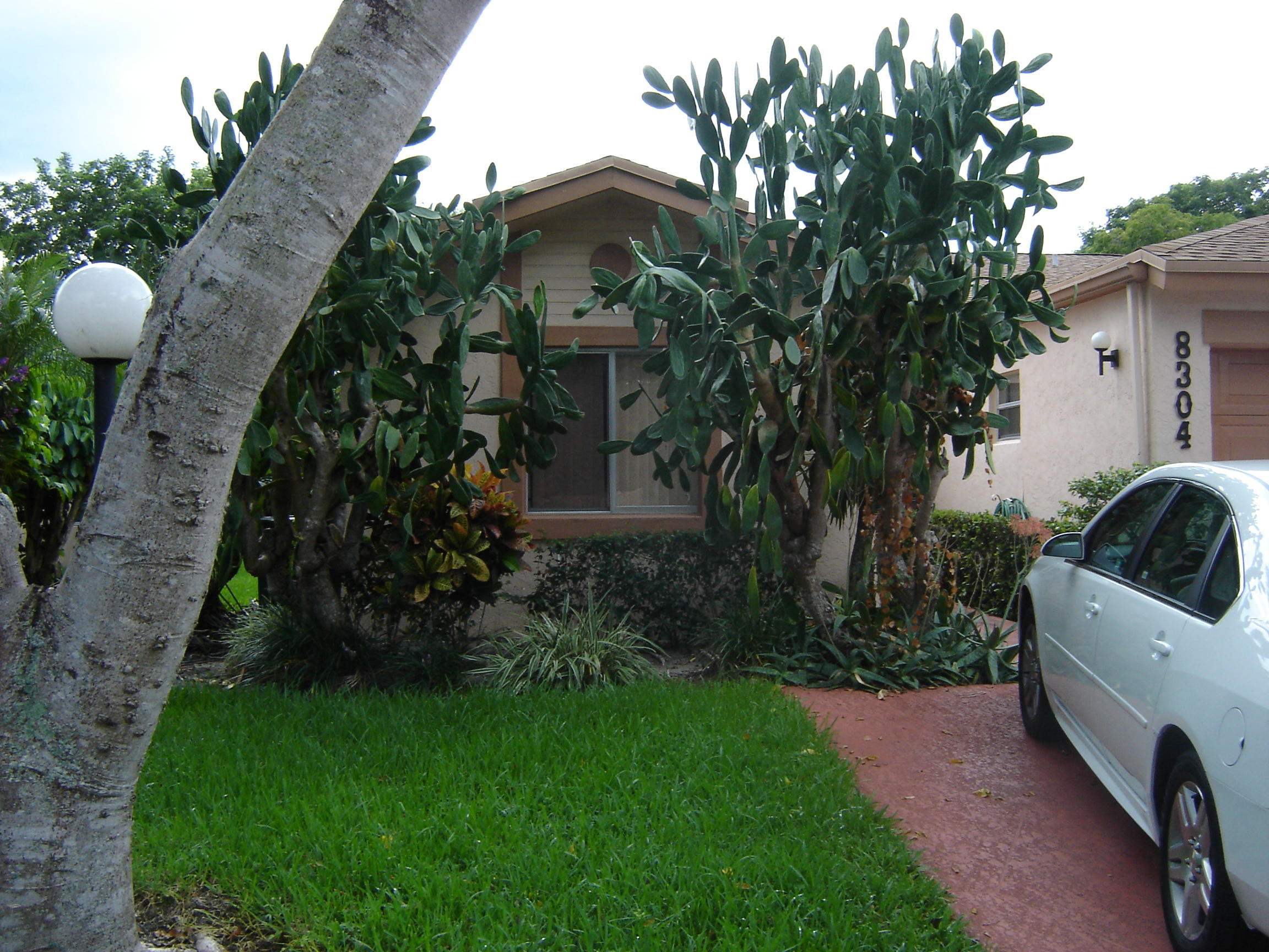8304 Summerbreeze Lane Boca Raton, FL 33496 - Photo 1 of 22 EXTERIOR FRONT